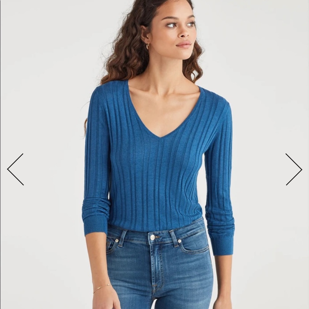 7 For All Mankind Touch of Cashmere Blend Long Sleeve V-Neck Top